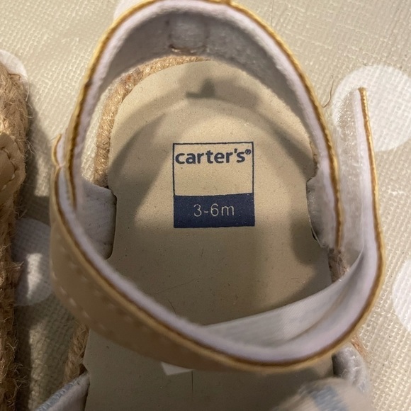 3/$25 Carters 3-6m baby girl sandals blue white stripe with Velcro straps - Picture 2 of 4